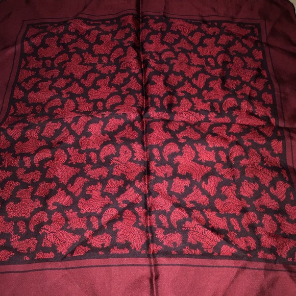 Red and black small silk handkerchief - Picture 1 of 8